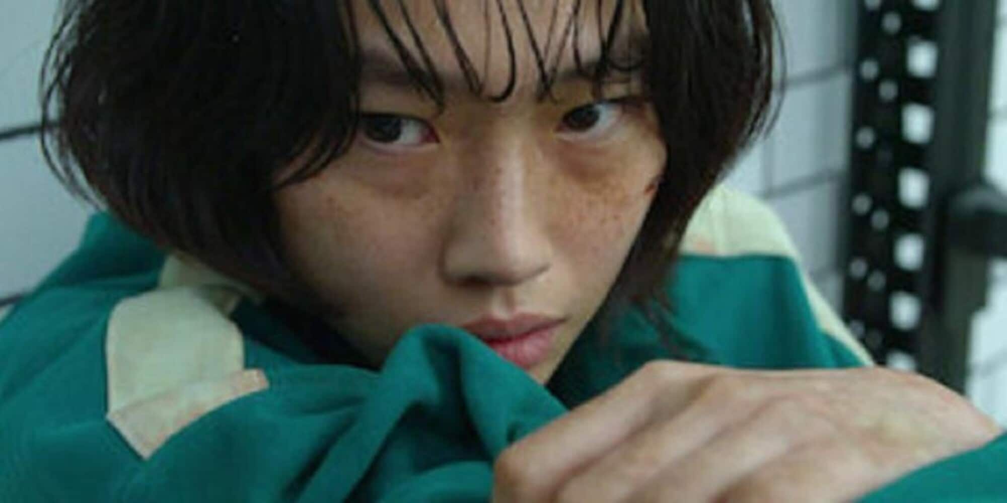 Squid Game, chi è l'attrice HoYeon Jung: 5 cose da sapere su 067