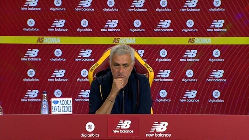 Mourinho: "Abraham? Viaggerà con noi"