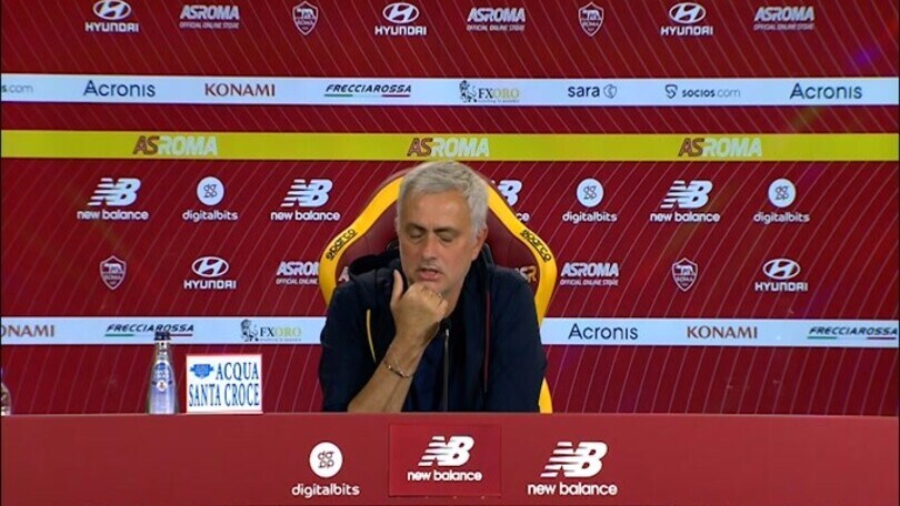 Mourinho: "Allo Stadium poco rispetto per me. Mi fido di Orsato"