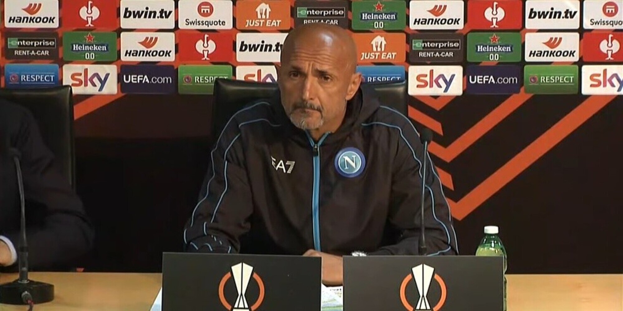 Spalletti: "Napoli-Legia da vincere, stessa mentalità per Europa e Serie A"