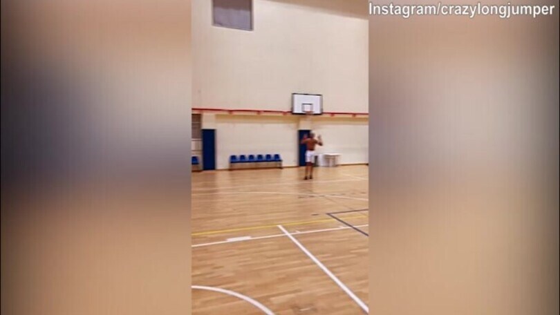 Jacobs, che talento a Basket!