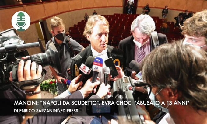 Mancini: "Napoli da scudetto". Evra: "Abusato quando avevo 13 anni"