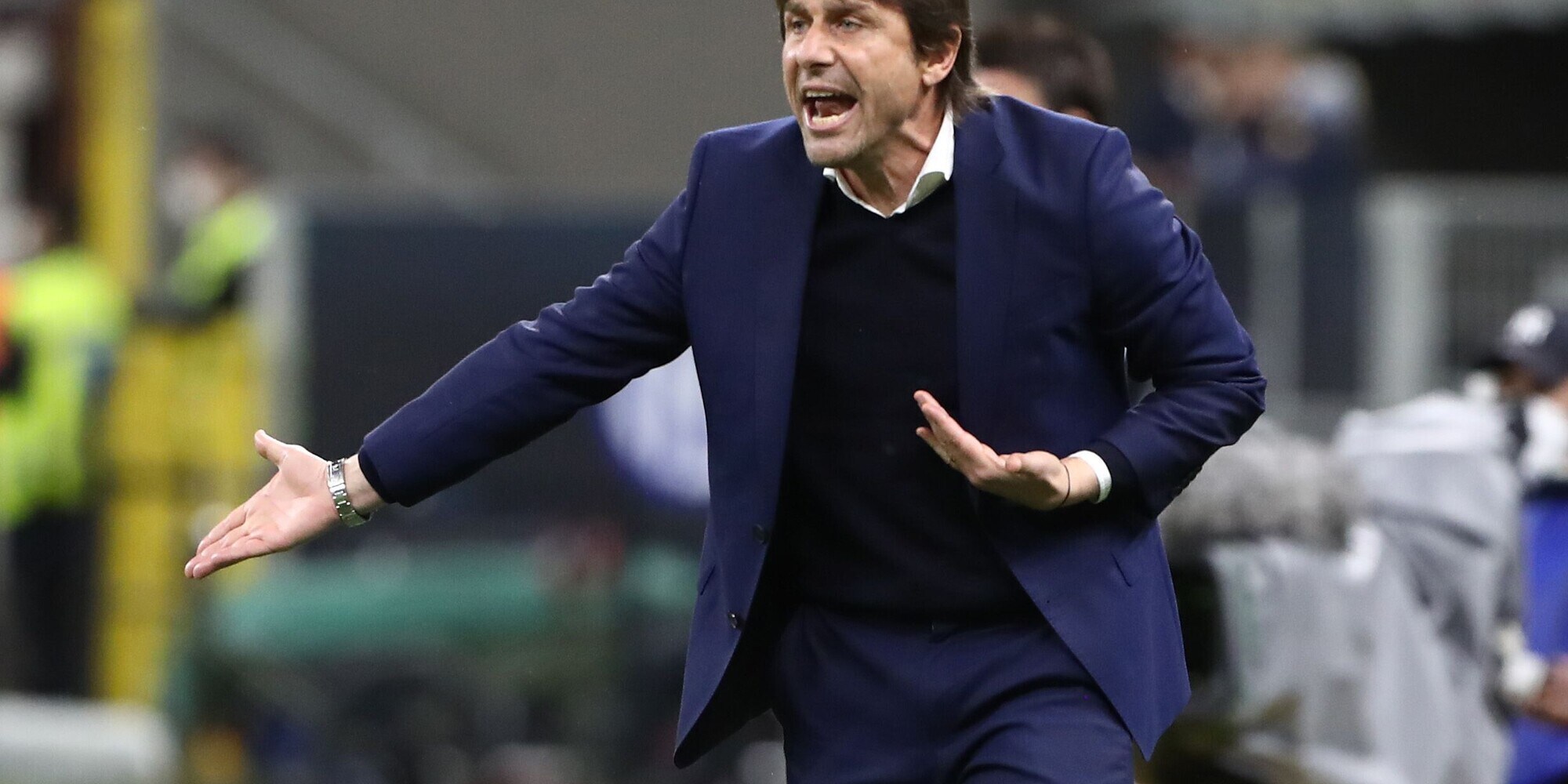 Conte, Ceballos, Maradona e Van Bommel: le ultimissime