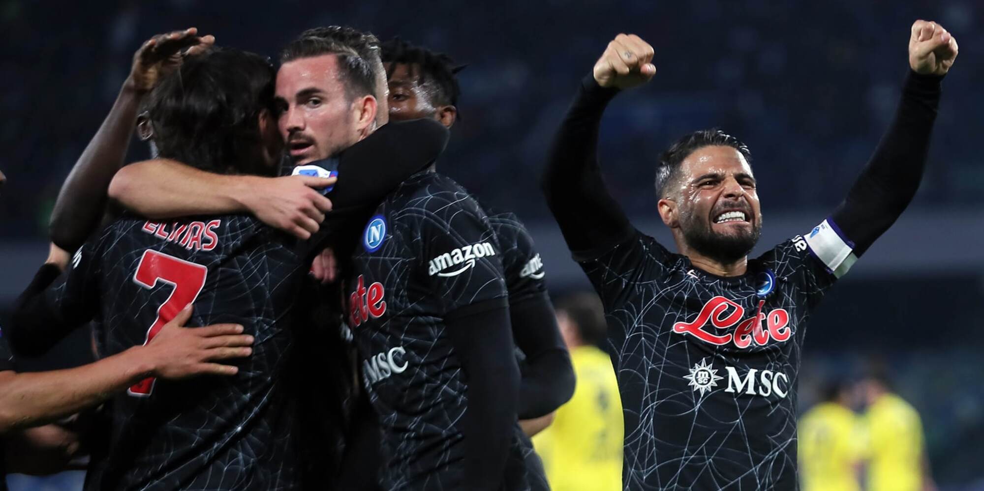 Napoli-Bologna 3-0: Spalletti torna primo con il Milan