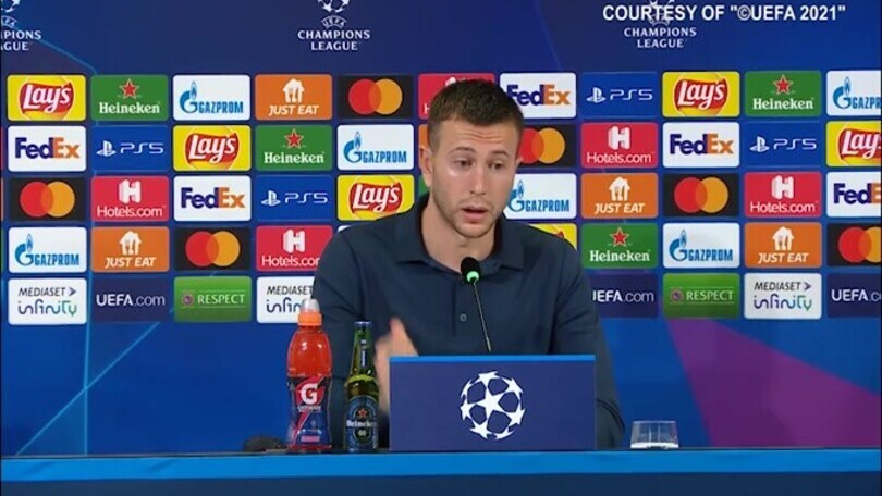 Bernardeschi: "Rinnovo? Penso al campo"