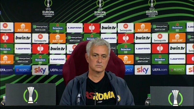 Mourinho: "Zaniolo? Dopo due anni di infortuni non è facile"