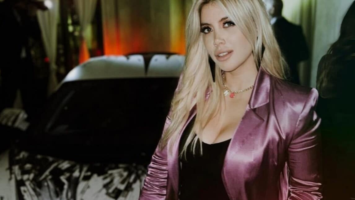 Wanda Nara, notti milanesi con la Lamborghini Minotauro