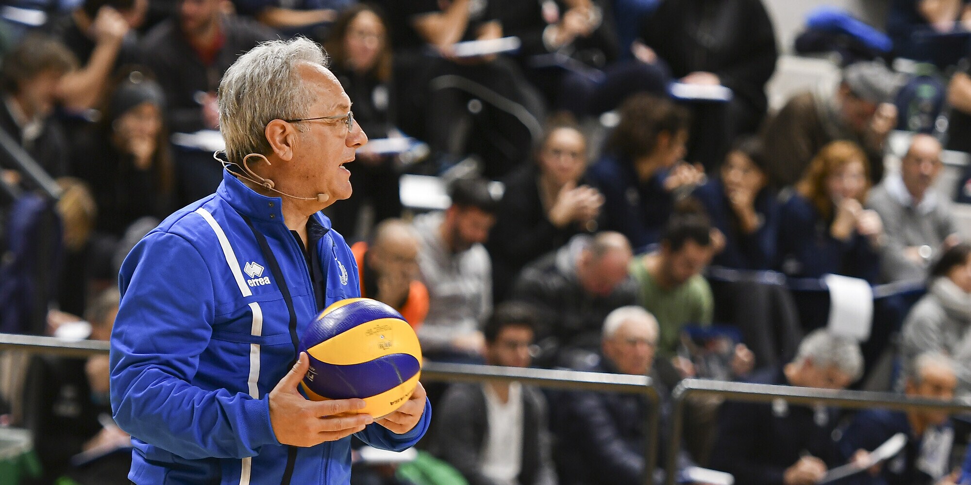 A Napoli a lezione da Velasco
