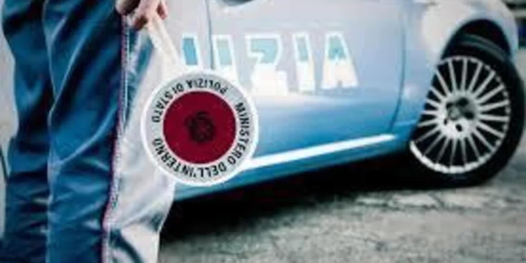 Napoli, 14enni in fuga su uno scooter rubato: denunciati per ricettazione