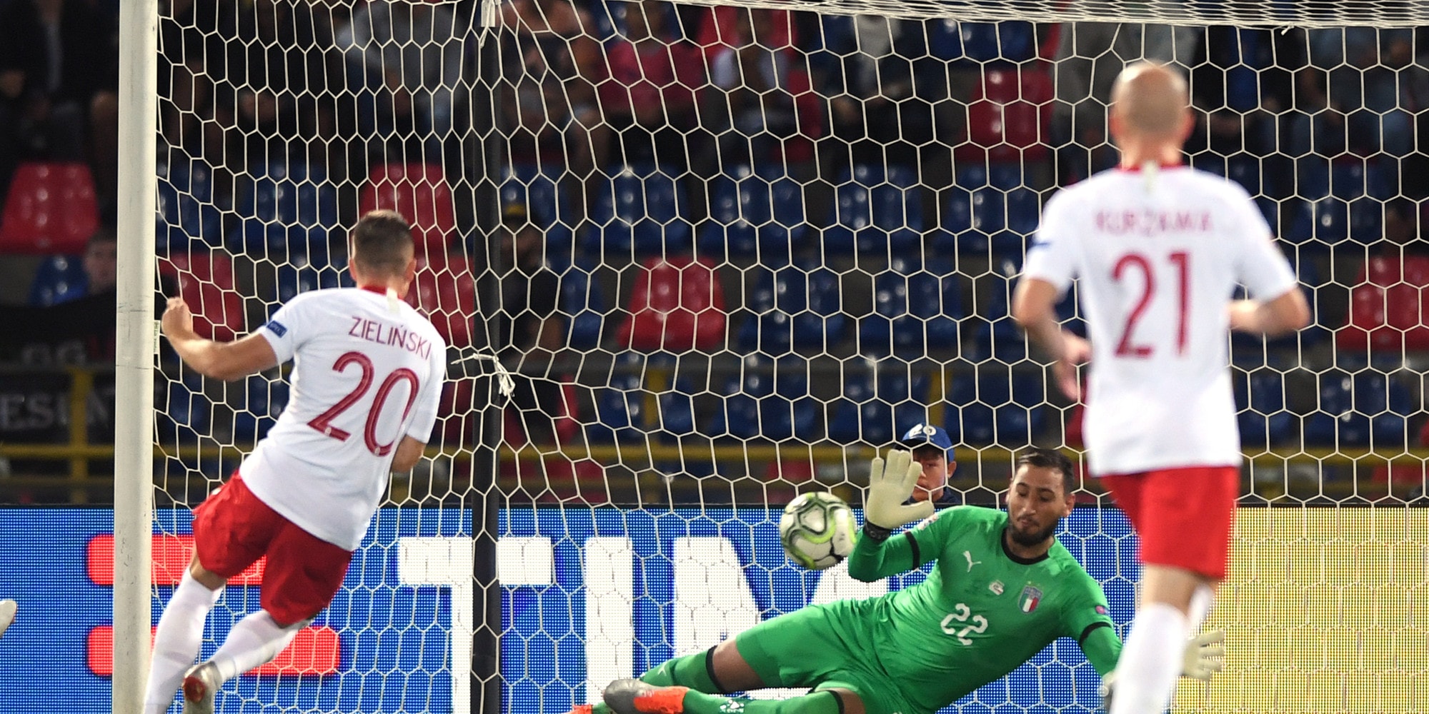 La Polonia gioca in trasferta contro l'Andorra
