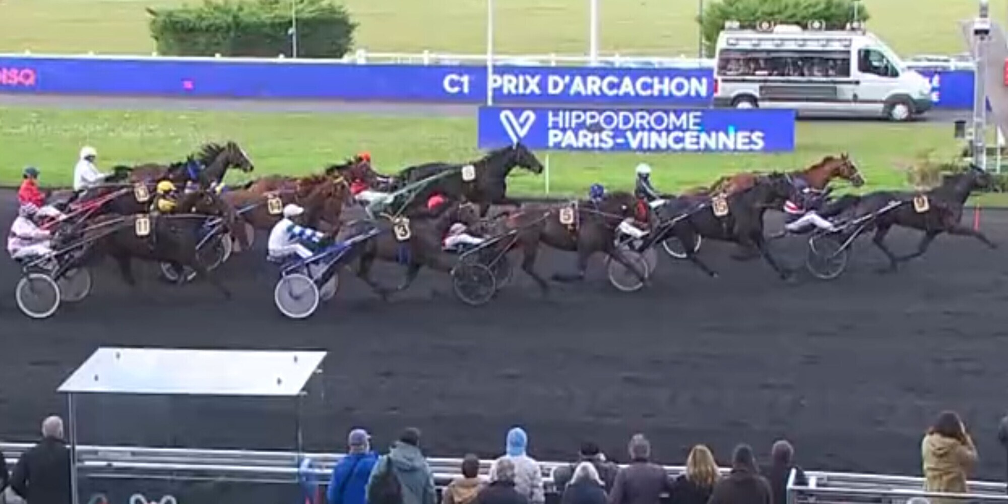 Victor Ferm, replica e record