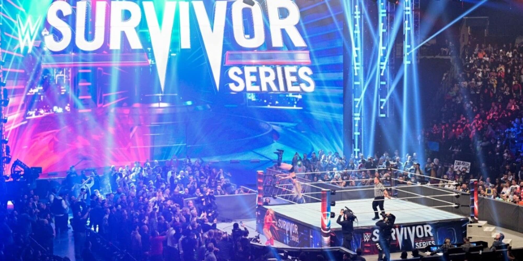 WWE Survivor Series 2021: Reigns l'uomo copertina, ma vince Raw