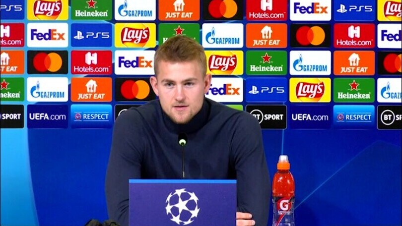 De Ligt: "Sogno la Champions League con questa maglia"