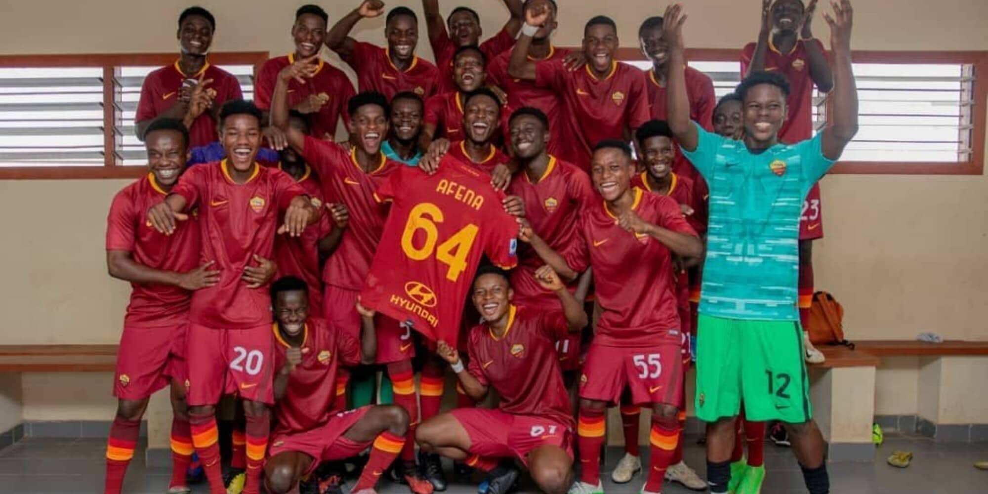 La Roma regala completi da gioco all’EurAfrica Academy, la ex squadra di Felix