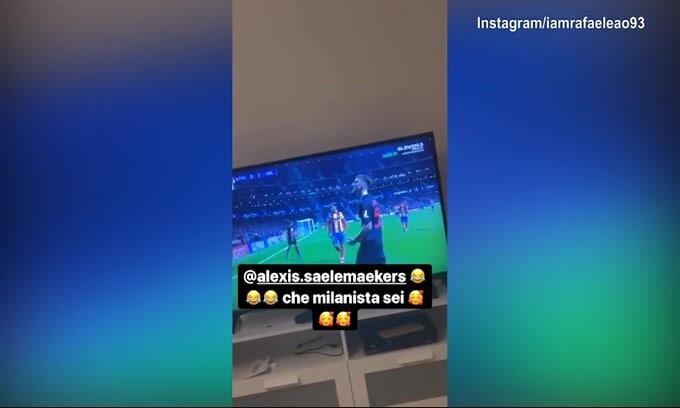 Milan, Leao festeggia il successo di Madrid