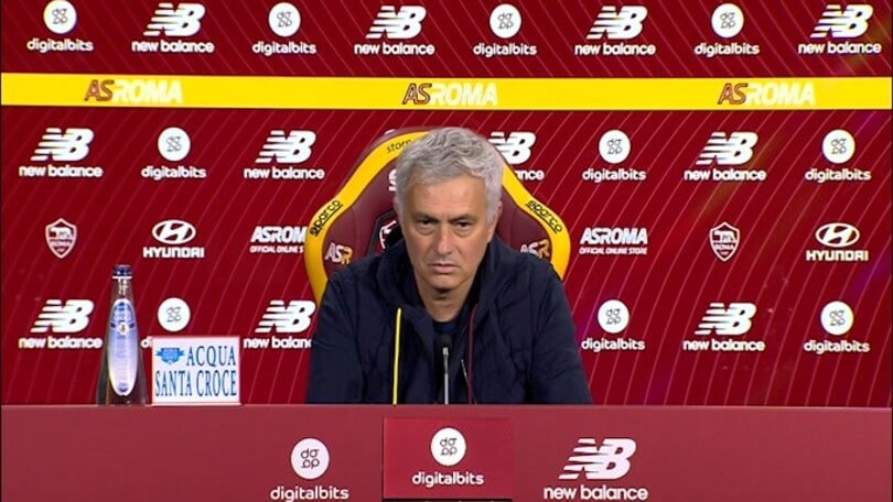 Mourinho: "Mihajlovic è un esempio per tutti"