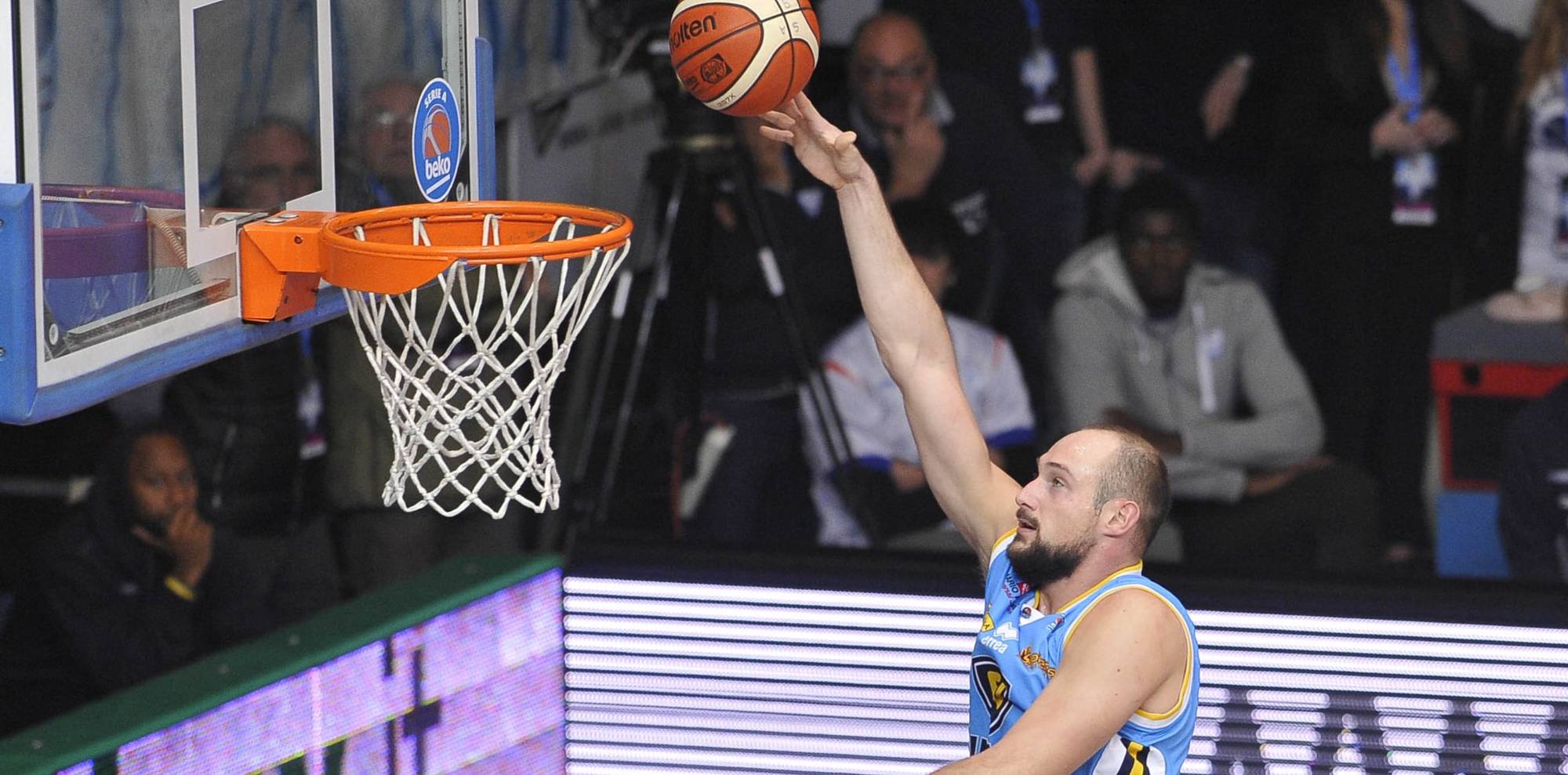 Basket, Cantù e Marco Cusin insieme fino al termine della stagione