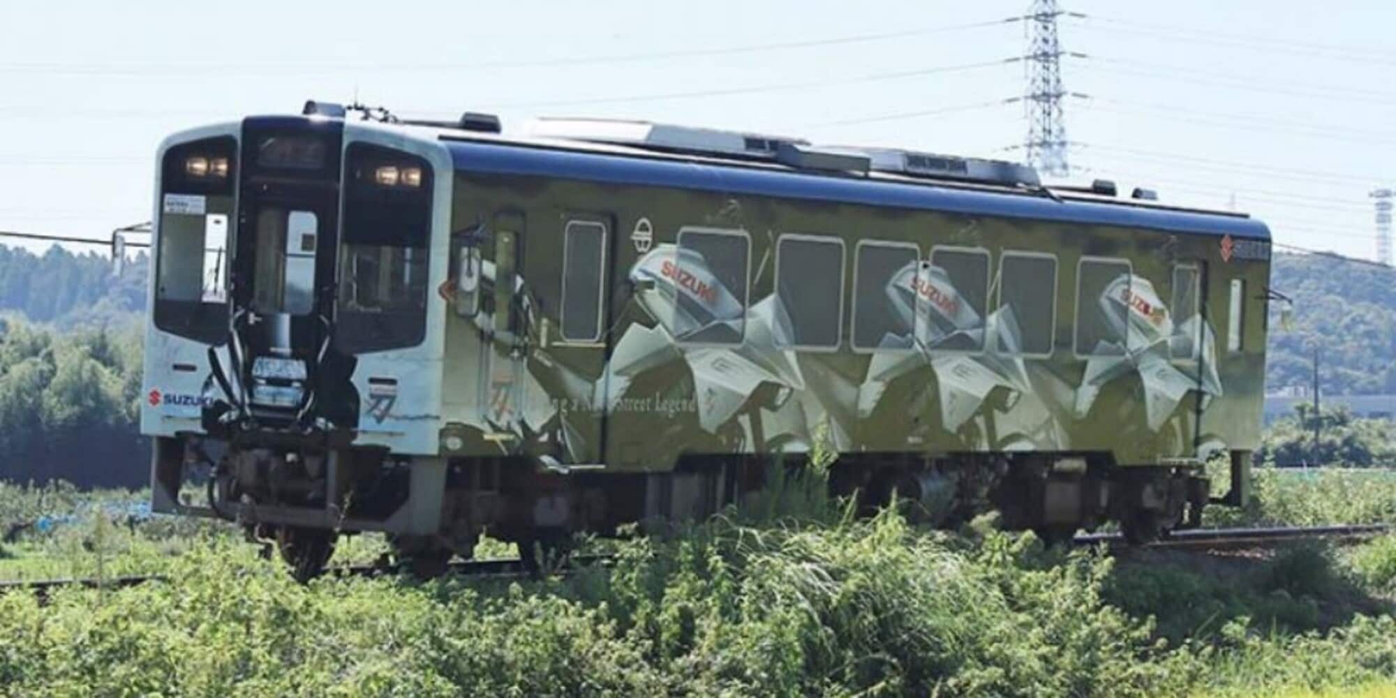Suzuki Katana, in Giappone diventa una stazione ferroviaria