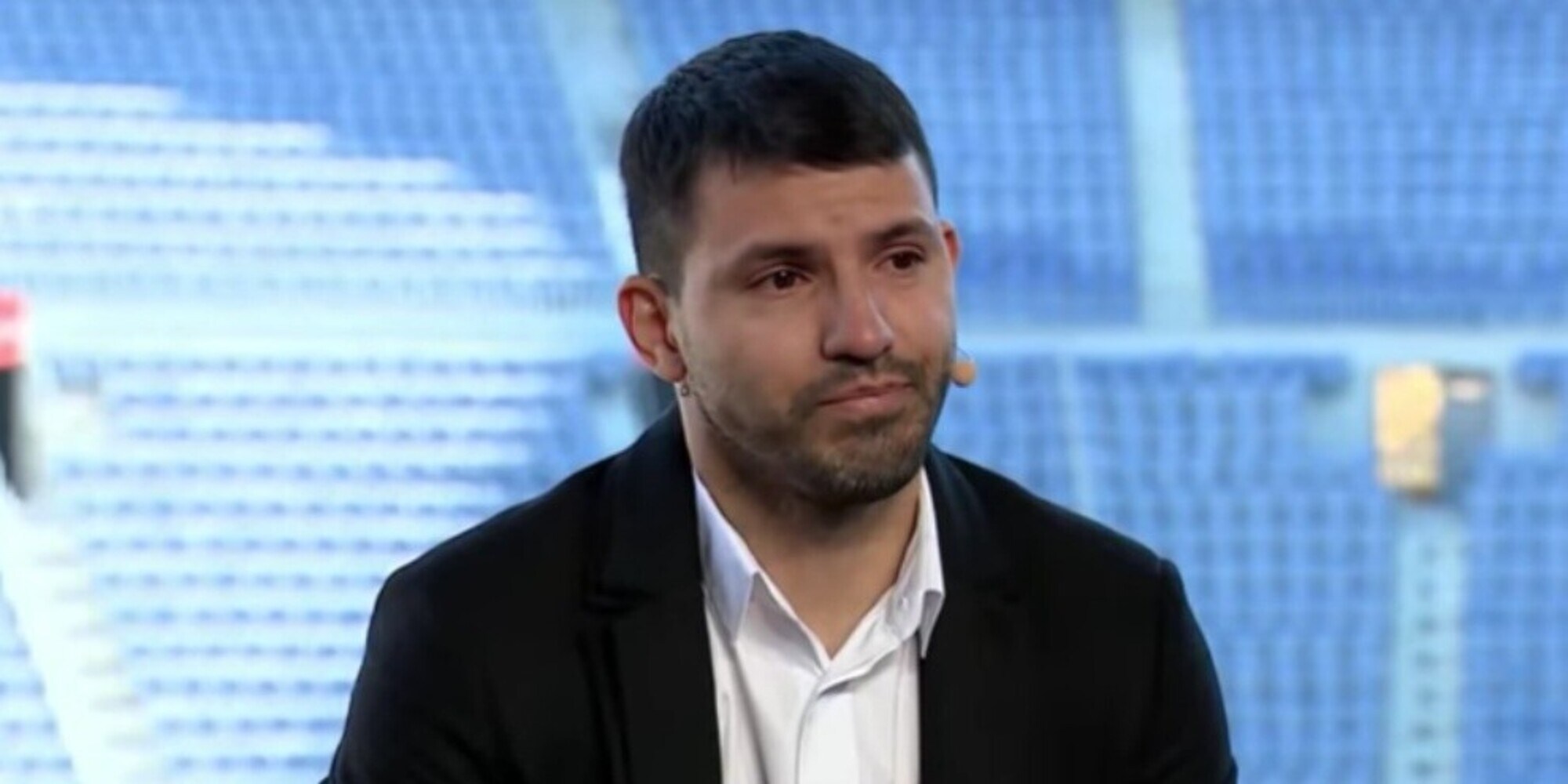 Barcellona, Aguero si ritira in lacrime: "Scelta necessaria"