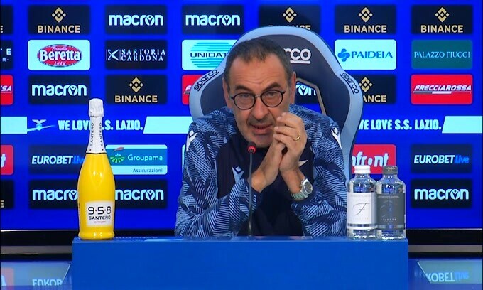 Sarri: "La squadra non deve recepire messaggi. Europa League ci trita"