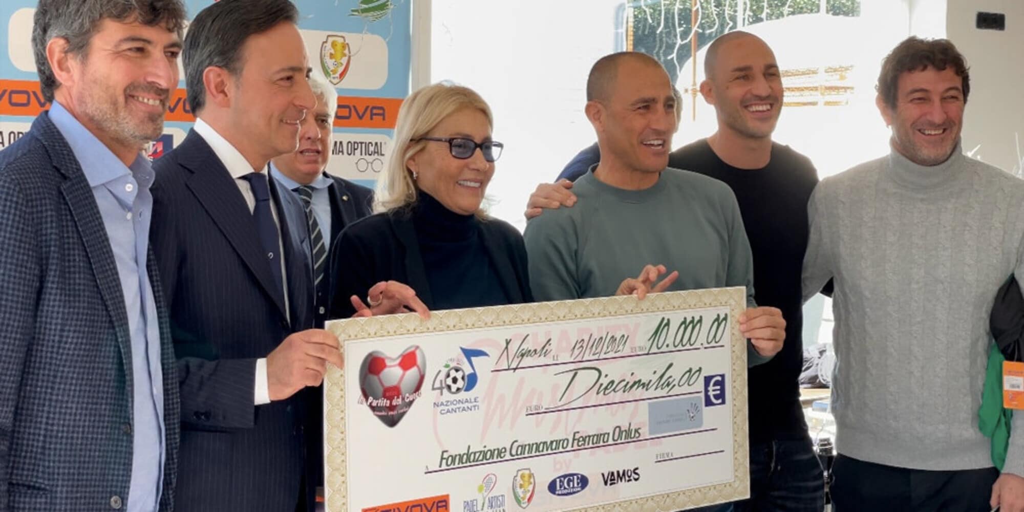 A Cannavaro e Ferrara la prima edizione del Charity Christmas Padel