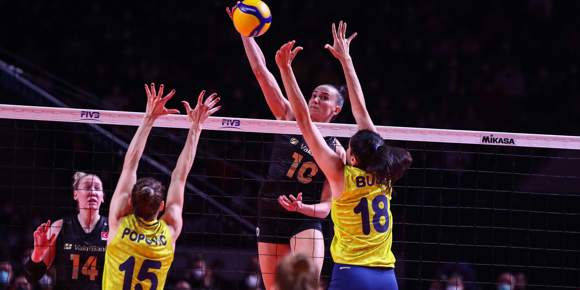 Alle 16.30 la finale mondiale Conegliano-Vakifbank