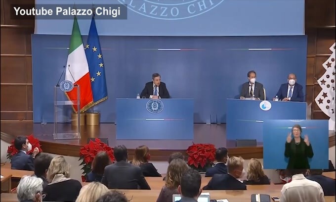 Draghi show nell'ultima conferenza dell'anno