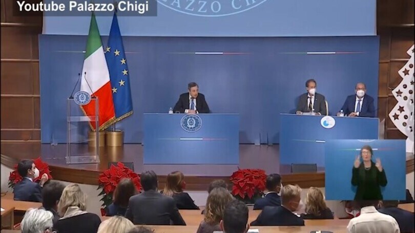 Draghi show nell'ultima conferenza dell'anno