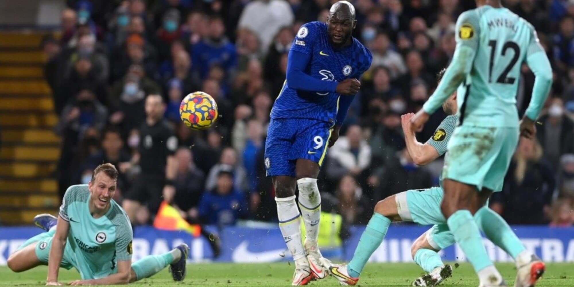 Chelsea, non basta Lukaku: 1-1 col Brighton. City, 10ª vittoria di fila