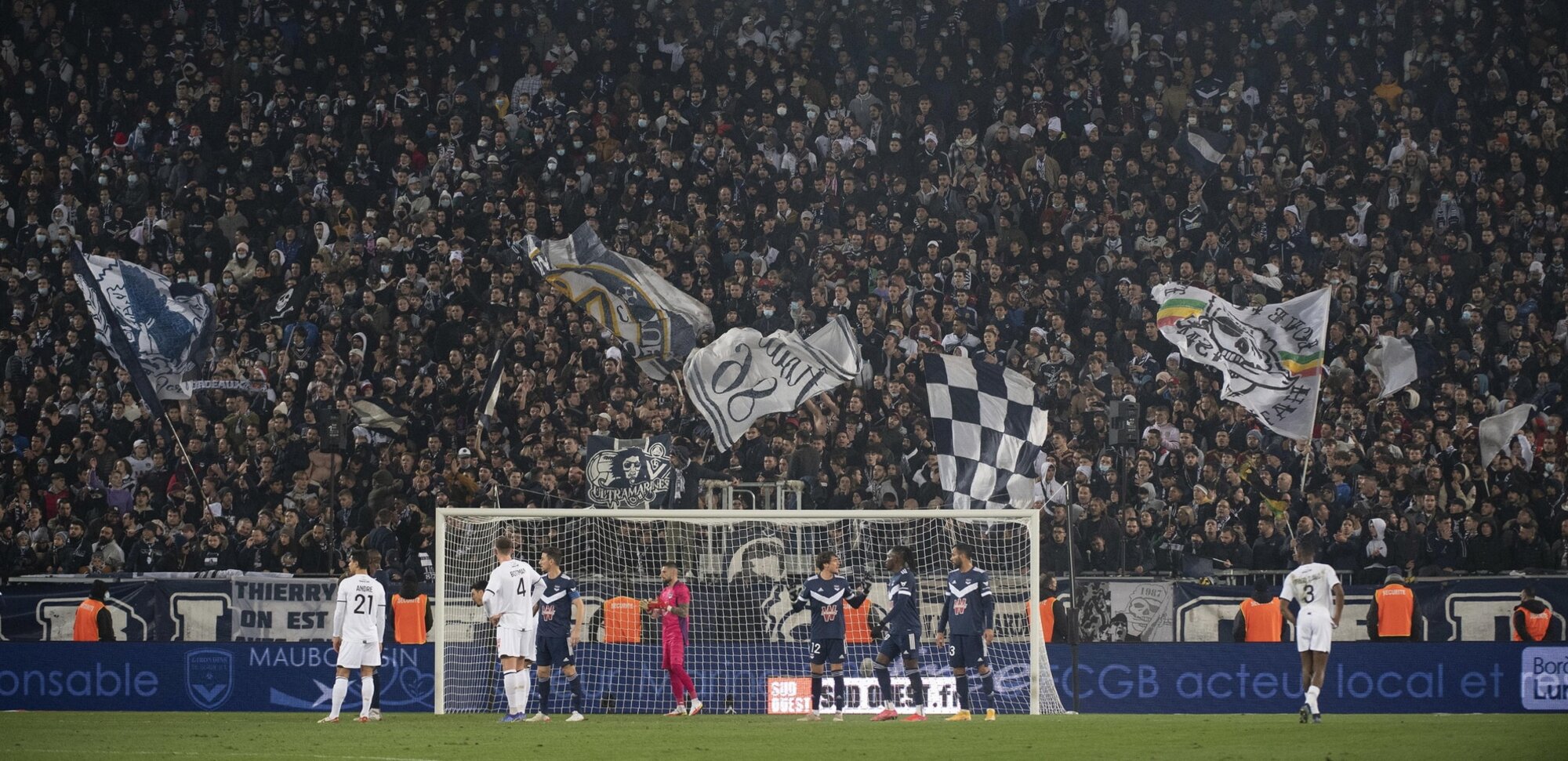 Covid, record Bordeaux: 21 assenti in Coppa. Chiesto rinvio con il Brest
