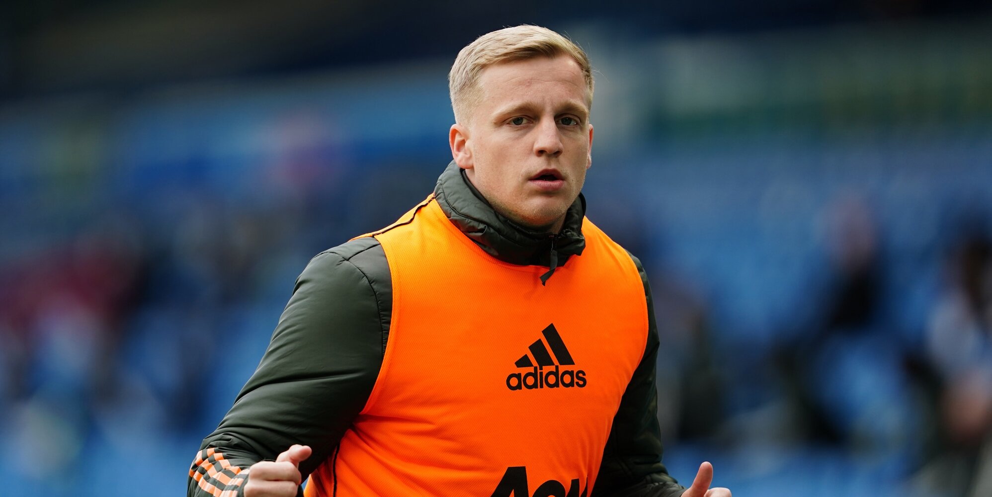 Manchester United, Van de Beek ai saluti: va in prestito secco all'Everton