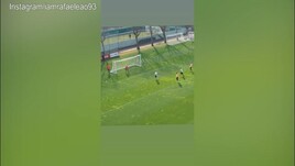 Leao, che super gol in allenamento!