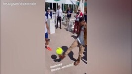 ATP Montecarlo, che spettacolo: Djokovic palleggia con Verratti e Neymar