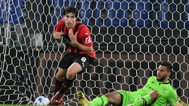 In Serie A tutto può succedere. Le spiegazioni di Acerbi dopo la risata