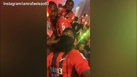 Milan, Leao e Tomori scatenati sul pullman