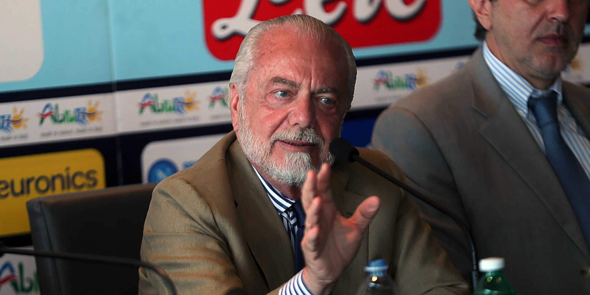 De Laurentiis: "Voglio lo Scudetto a Napoli. Koulibaly, Mertens, Bernardeschi, vi dico tutto" VIDEO