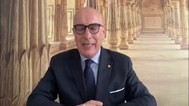 Italia più stinta della sua orrenda nuova maglia