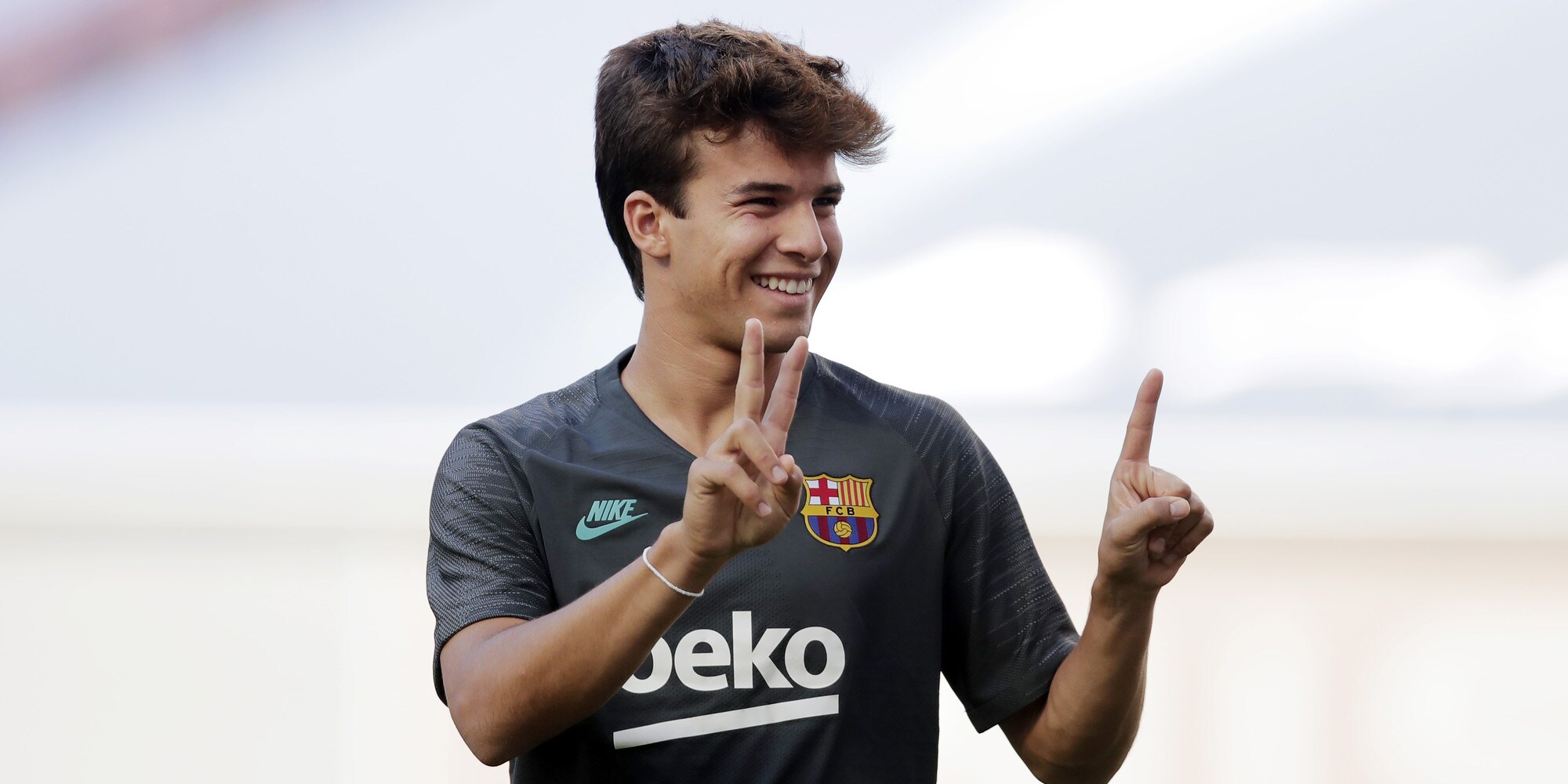 "Barcellona: rinnovo per Puig, Griezmann non è sul mercato"