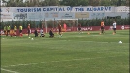 Mourinho apre l'allenamento della Roma