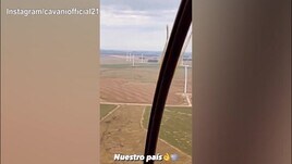 Cavani in volo sull'Uruguay
