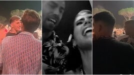 La Roma canta "Brividi": giocatori scatenati al concerto di Blanco