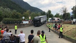 Juve, l'arrivo del pullman a Villar Perosa