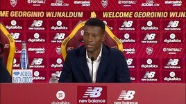 Wijnaldum: “Sarò il centrocampista perfetto per la Roma”