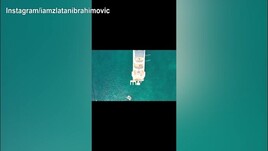 Il messaggio di Ibra dalla barca: "Ti vedo"