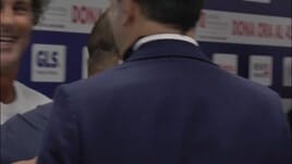 Partita del Cuore, l'arrivo di Totti e l'abbraccio con Galante