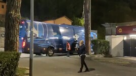 Il pullman del Napoli arrivato all'Olimpico