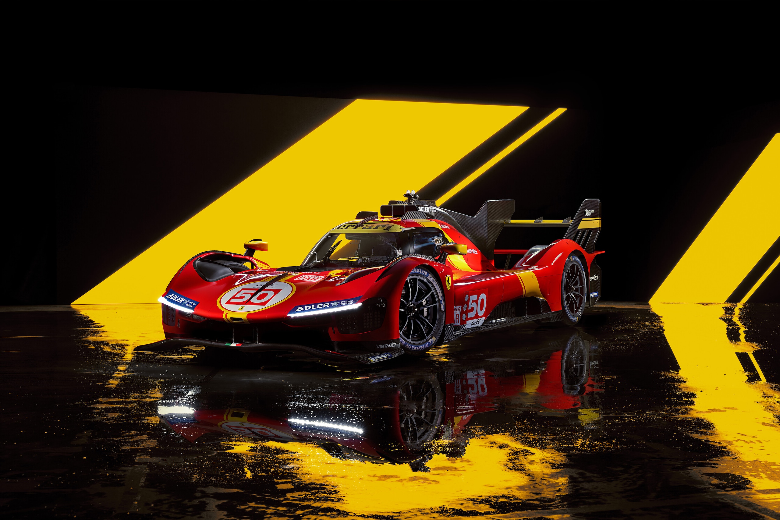 Nuova Ferrari 499P: svelata l'incredibile hypercar del Cavallino per Le Mans
