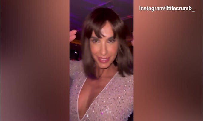 Notte da...paura per Elisabetta Canalis!