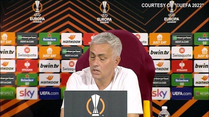 Mourinho: "Non mi sorprenderebbe se domani Abraham segnasse"