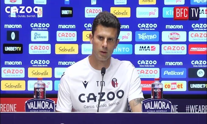 Bologna, Thiago Motta risponde ma poi...si dimentica la domanda!